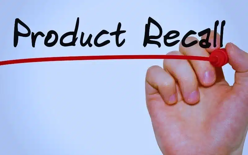 Hand writing inscription Product Recall with marker